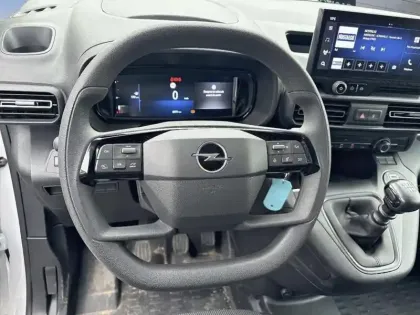 Photo 11 Opel Combo Cargo  M 650 KG BLUEHDI 130 S&S BVM6