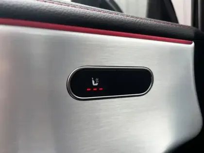 Photo 13 Mercedes CLA 180 d AMG Line