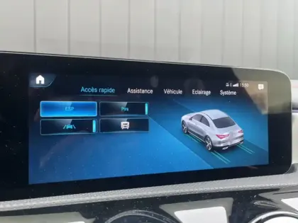 Photo 17 Mercedes CLA Coupé 250 e AMG Line