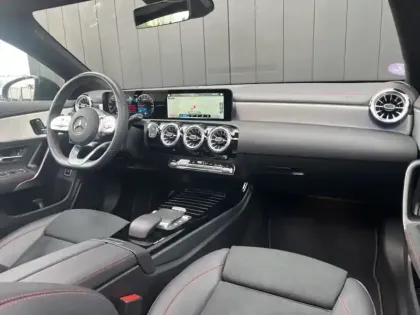 Photo 7 Mercedes CLA Coupé 250 e AMG Line