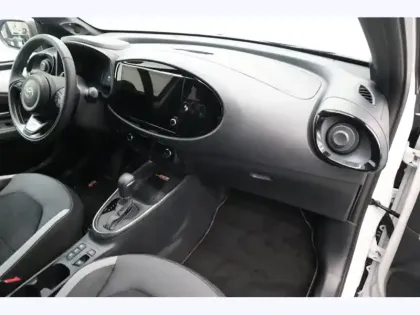 Photo 17 Toyota Aygo Hybride 116h GR Sport CROSSOVER SP