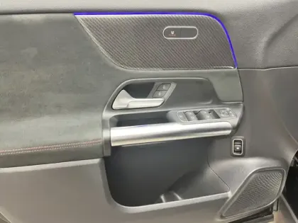 Photo 31 Mercedes GLA 250 e AMG Line