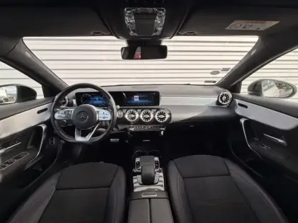 Photo 7 Mercedes Classe A 250 e Berline Compacte