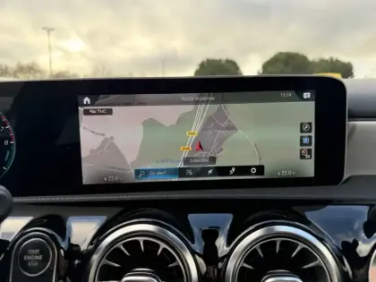 Photo 17 Mercedes Classe A 250 e Berline Compacte