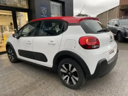 Photo 17 Citroën C3 III PureTech 82 BVM Shine