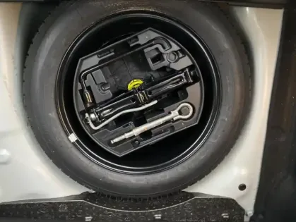 Photo 27 Citroën C3 III PureTech 82 BVM Shine