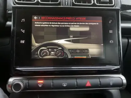 Photo 19 Citroën C3 III PureTech 82 BVM Shine