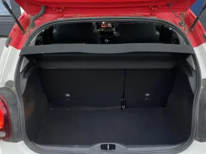 Photo 26 Citroën C3 III PureTech 82 BVM Shine