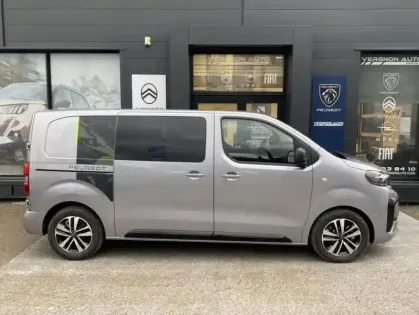 Photo 30 Peugeot Expert III M Diesel 180 ch Auto CAF Tech Edition