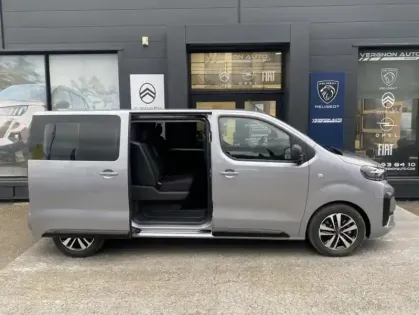 Photo 31 Peugeot Expert III M Diesel 180 ch Auto CAF Tech Edition