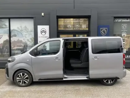 Photo 32 Peugeot Expert III M Diesel 180 ch Auto CAF Tech Edition