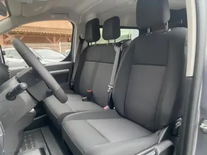 Photo 19 Peugeot Expert III M Diesel 180 ch Auto CAF Tech Edition