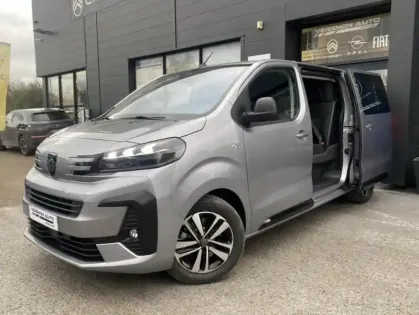 Photo 23 Peugeot Expert III M Diesel 180 ch Auto CAF Tech Edition