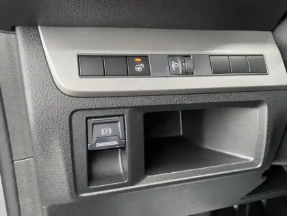 Photo 14 Peugeot Expert III M Diesel 180 ch Auto CAF Tech Edition