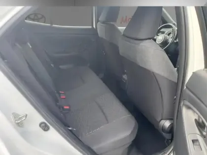 Photo 13 Toyota Yaris Gén. I Ph1 Design 5