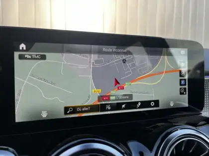 Photo 15 Mercedes GLB 200 d Business Line