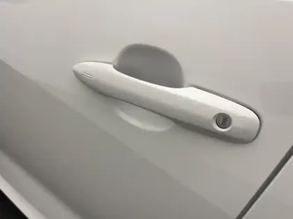 Photo 22 Toyota Yaris Hybride 116h Design MC24