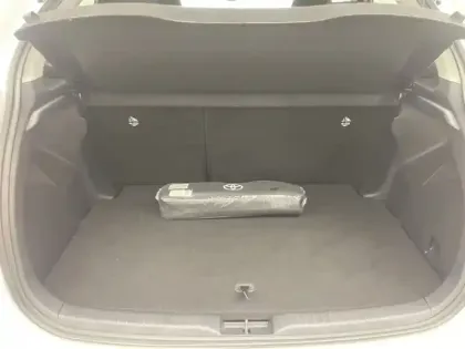 Photo 9 Toyota Yaris Hybride 116h Design MC24