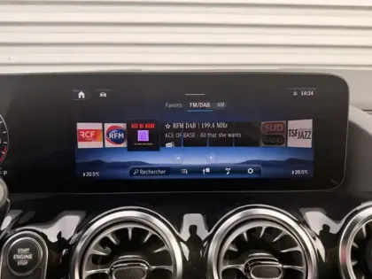 Photo 13 Mercedes GLA 250 e AMG Line