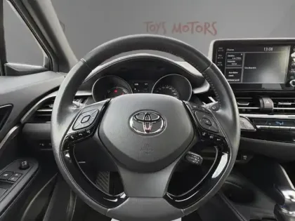 Photo 11 Toyota C-HR Hybrid 122h Dynamic