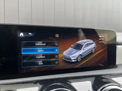 Photo 13 Mercedes CLA 200 d AMG Line