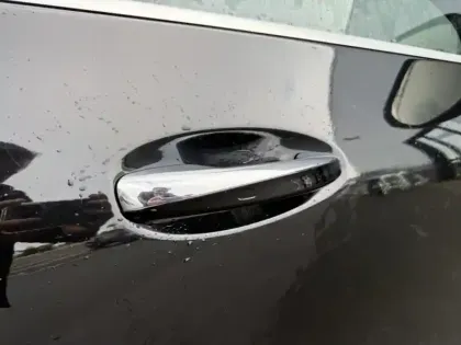 Photo 8 Mercedes GLA 200 d Progressive Line