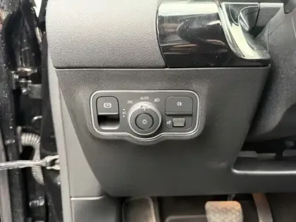 Photo 19 Mercedes GLA 200 d Progressive Line