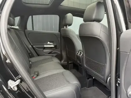 Photo 11 Mercedes GLA 200 d Progressive Line