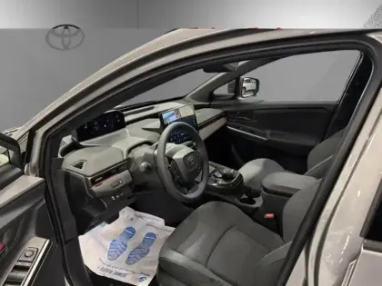 Photo 15 Toyota Bz4x Grande Autonomie Design BREAK 5P