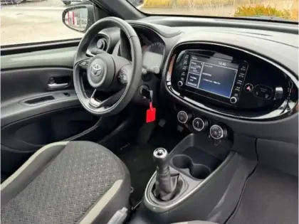 Photo 5 Toyota Aygo 1.0 VVT-i 72 Design