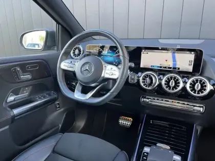 Photo 10 Mercedes Classe B 200 d AMG Line Edition