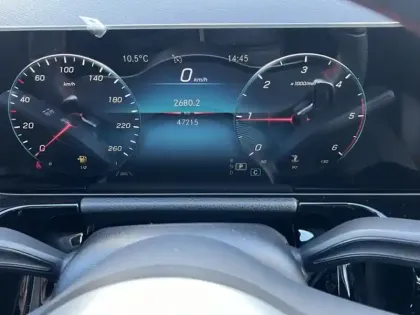 Photo 30 Mercedes Classe B 200 d AMG Line Edition