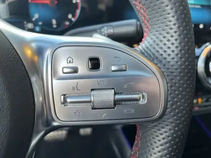 Photo 21 Mercedes Classe B 200 d AMG Line Edition