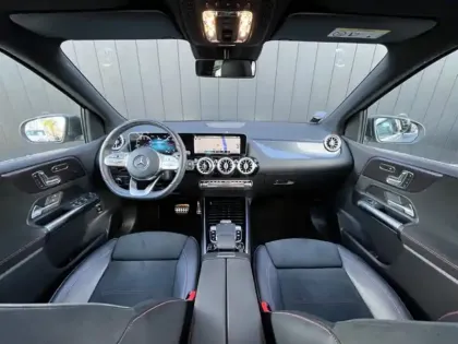 Photo 28 Mercedes Classe B 200 d AMG Line Edition