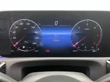 Photo 53 Mercedes CLA 200 d AMG Line