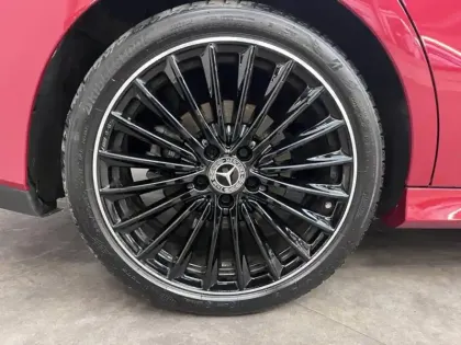 Photo 25 Mercedes CLA 200 d AMG Line