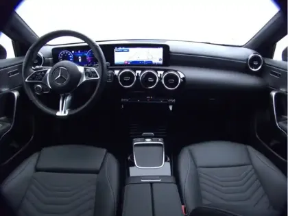 Photo 7 Mercedes Classe A 180 d Progressive Line