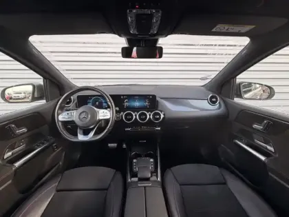 Photo 7 Mercedes Classe B 180 AMG Line Edition