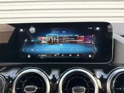 Photo 13 Mercedes Classe B 180 AMG Line Edition