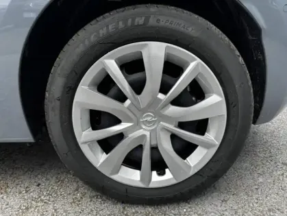 Photo 9 Opel Corsa VI 1.2 Turbo 100ch Edition