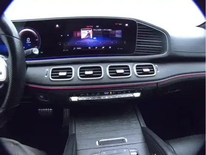 Photo 12 Mercedes Classe E 350 de 4MATIC AMG Line