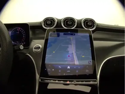 Photo 19 Mercedes Classe GLC 300 e Hybrid EQ 4MATIC AMG Line