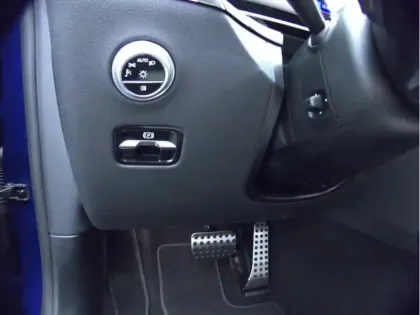 Photo 13 Mercedes Classe GLC 300 e Hybrid EQ 4MATIC AMG Line