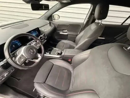 Photo 8 Mercedes GLA 200 d AMG Line