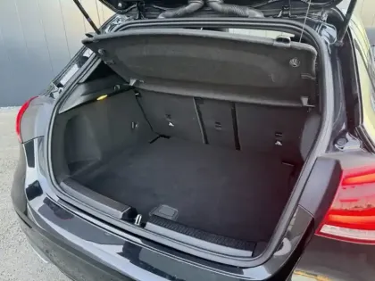 Photo 6 Mercedes Classe A 180 d AMG Line