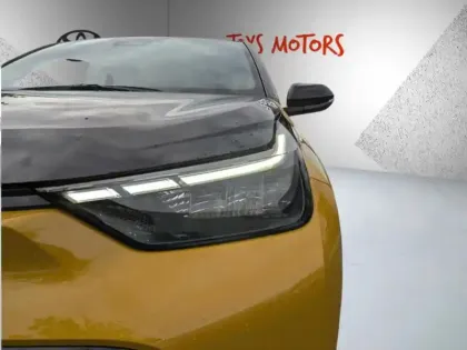 Photo 12 Toyota Aygo Hybride 116h GR Sport CROSSOVER SP