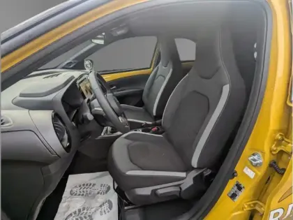 Photo 16 Toyota Aygo Hybride 116h GR Sport CROSSOVER SP