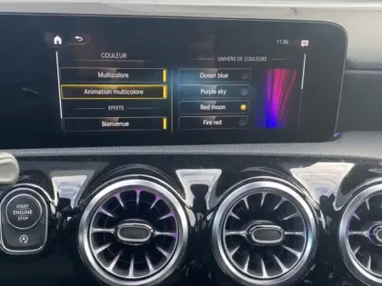 Photo 15 Mercedes Classe A 200 Berline AMG Line