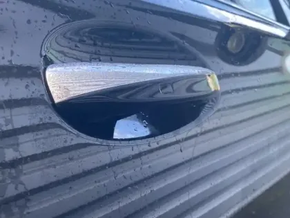 Photo 16 Mercedes Classe A 200 Berline AMG Line