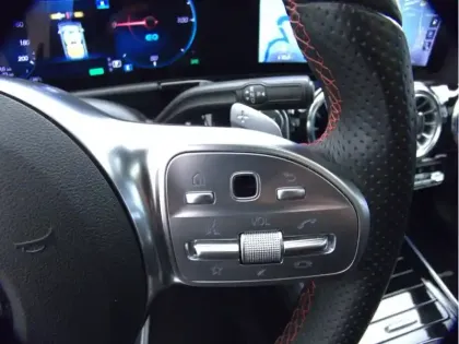 Photo 14 Mercedes EQA 250+ AMG Line